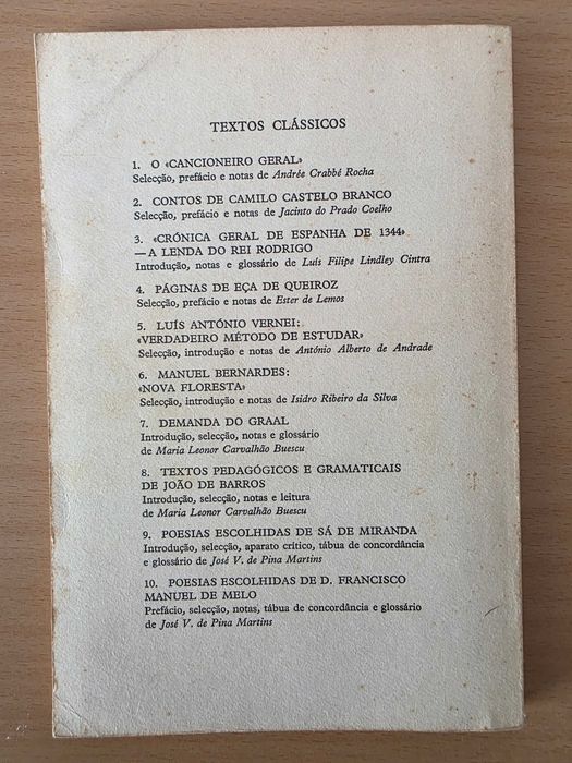 Livro "Poesias Escolhidas" de D. Francisco Manuel de Melo