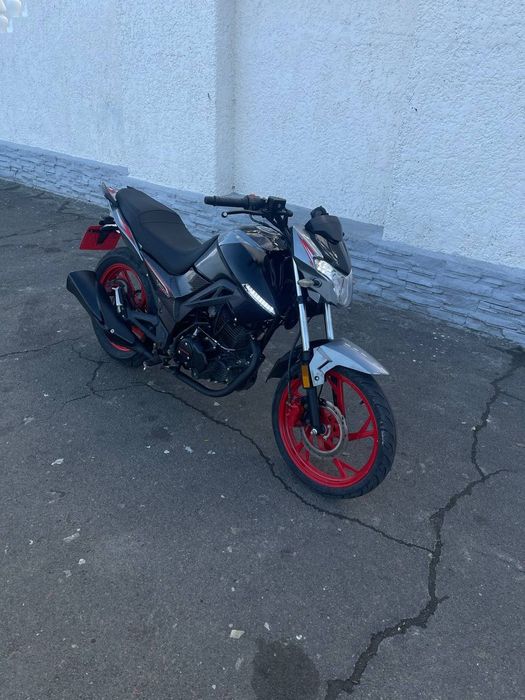 Мотоцикл вайпер 200