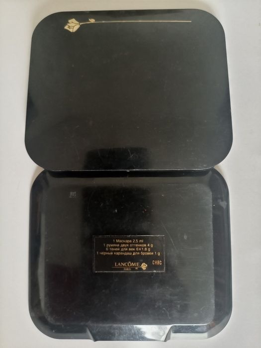 Косметичка Lancome
