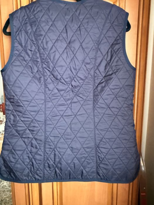 Barbour sprzedam damski bezrekawnik.