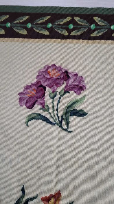 Handmade hallway rug434369475589580801