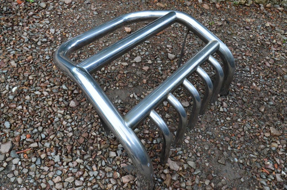 Orurowanie przednie / bullbar / kangur Toyota Land Cruiser J90 / J95