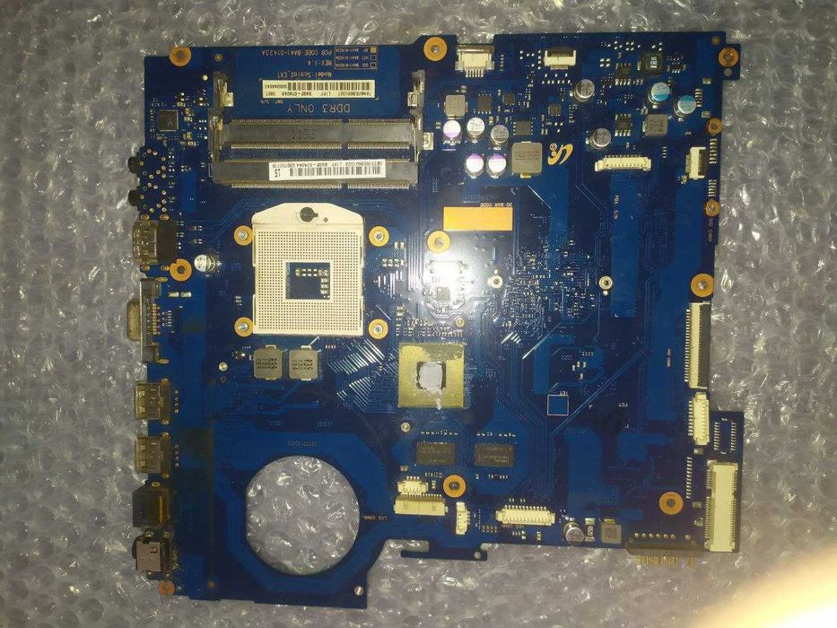 Материнские платы к ноутбукам (не рабочие)