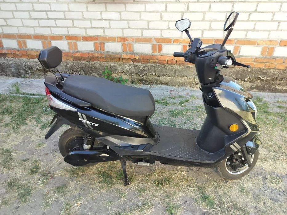 Продаж електроскуткера