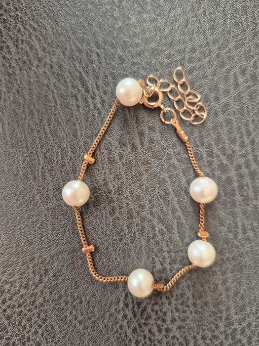 Zestaw bizuterii (naszyjnik i bransoletks)