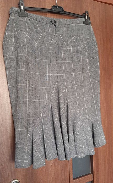 Spódnica kratka szara falbana Look 38 M elegancka oryginalna