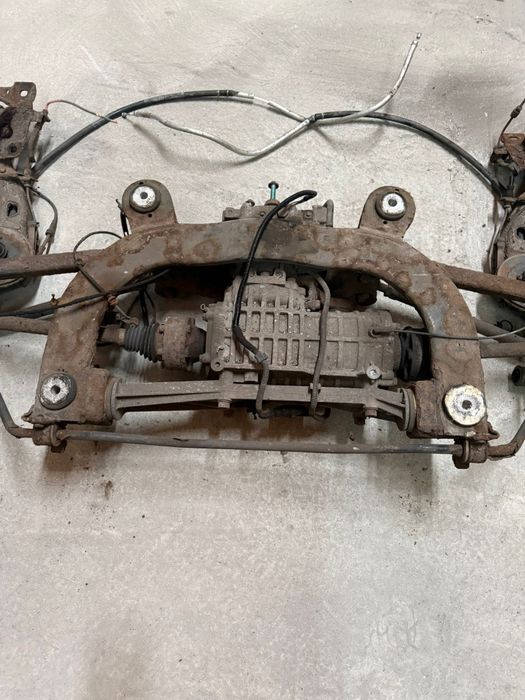 Eixo traseiro Audi a3 8l s3 com diferencial e travagem 256mm