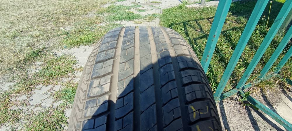 225/60/r16 Continental