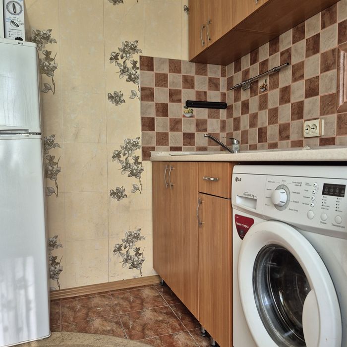 Продаж 1к квартира Польска А/О третій поверх