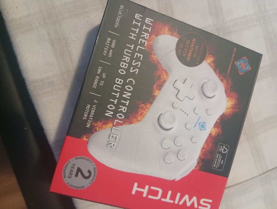 Vendo Comando para nintendo switch 2 com turbo button wireless/bluetooth(também dá no PC)