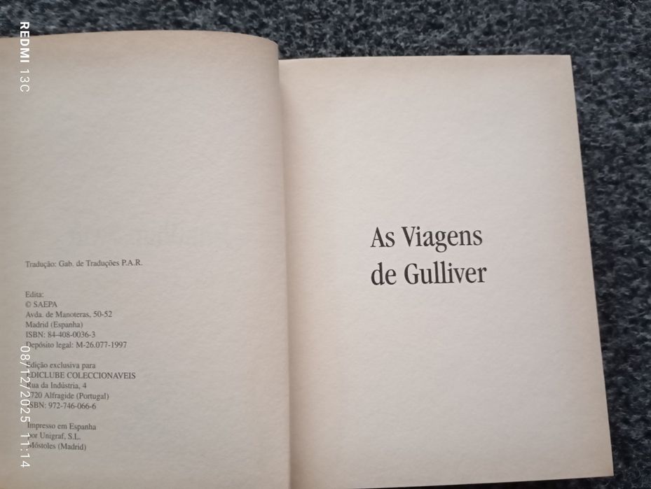 Livro " As viagens de Gulliver"