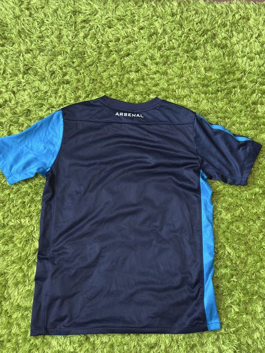 Продам оригінальну футболку nike клубу arsenal