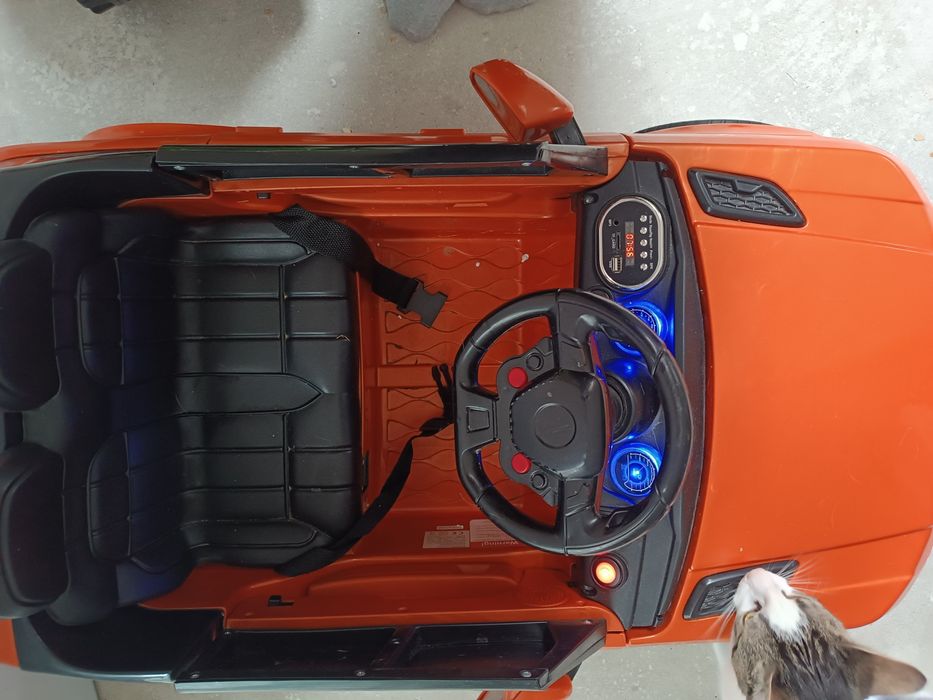 Auto ładowane na prąd