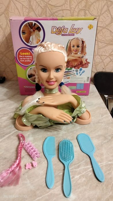 Подарунок голова для плетіння для дівчинки