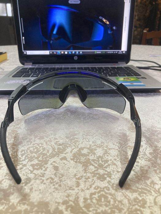 Oculos ciclismo oakley QNTM KATO