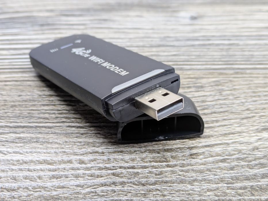 Мобільний 4G модем/роутер USB WI-FI 3G/4G LTE 3in1 HotSpot 150 Мбіт/се