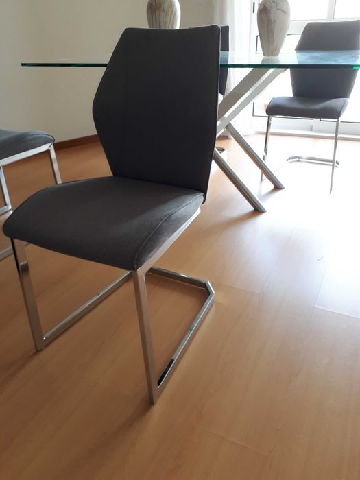 Moveis de Sala de Jantar - mesa e cadeiras