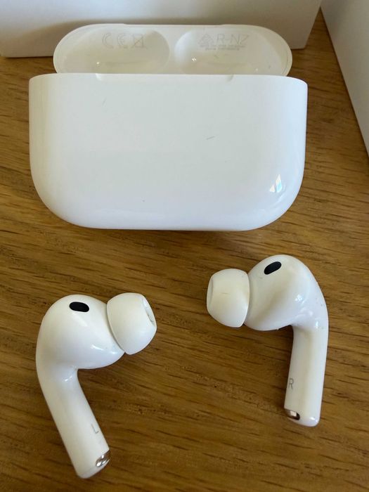 AirPods Pro novos