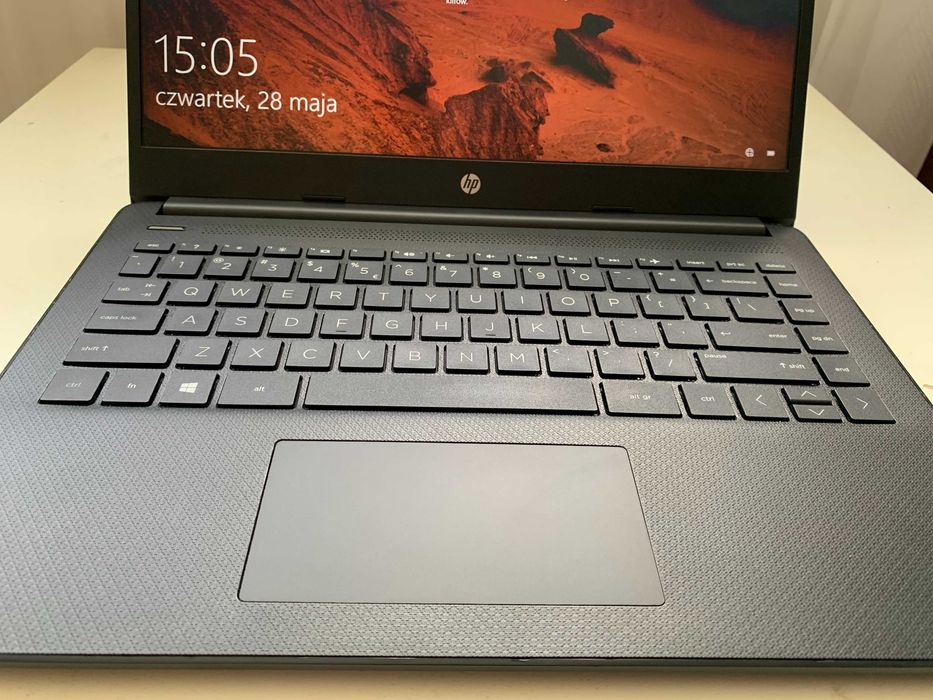 Laptop HP DDR4-8GB SSD Bateria 6h Jak Nowy !!
