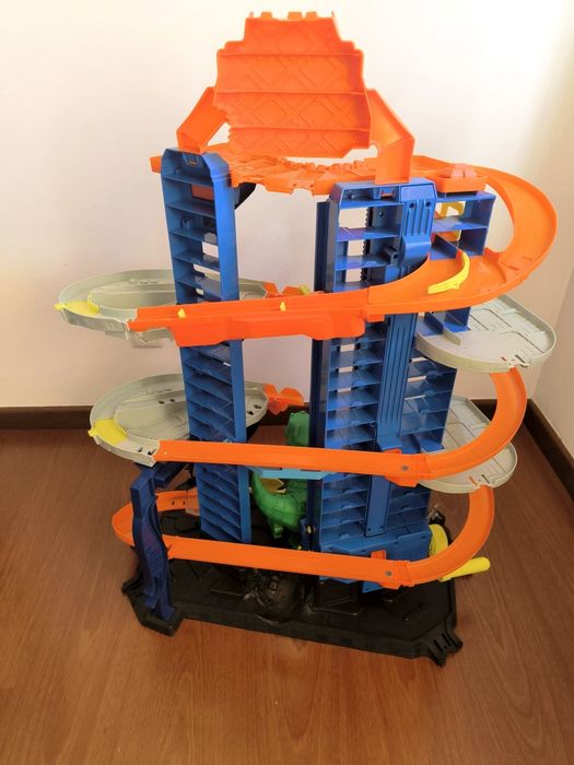 Pista Carro HOT WHEELS City Mega Garagem