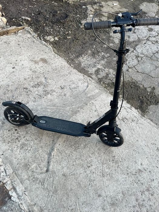 Продам дитячий самокат