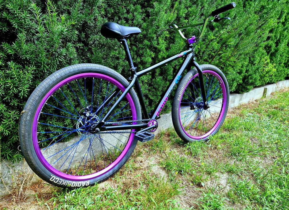 Rower Radio Legion 29 Black/Purple BMX Wheelie