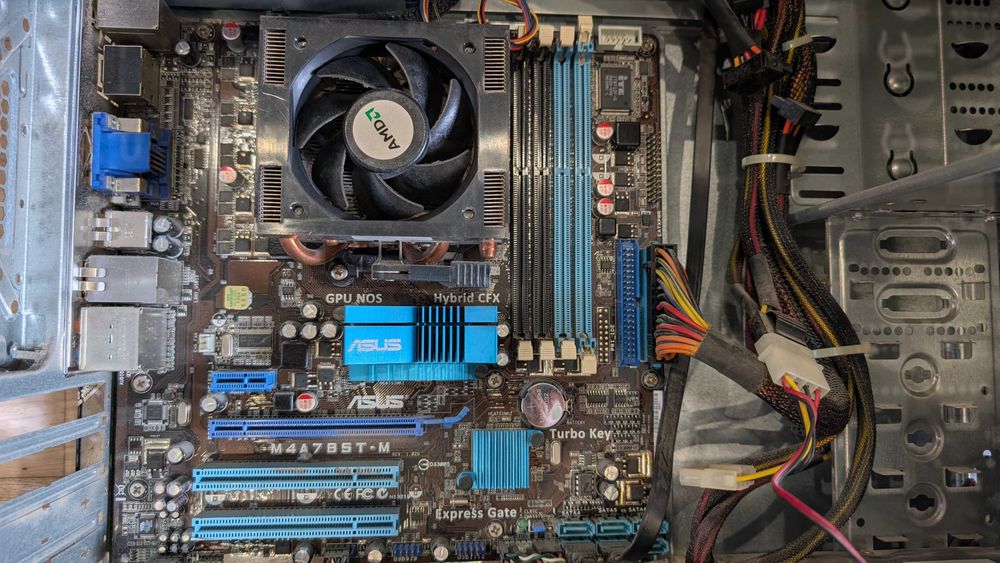 phenom ii x4 955 - купити комплектуючі для ПК - Ціна на OLX.ua