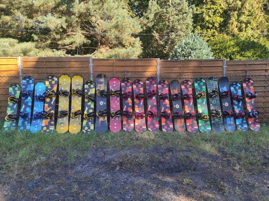 Burton używane deski snowboardowe z wiązaniem