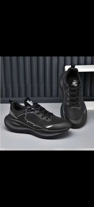 Кроссовки дышащие весна, лето, осень.