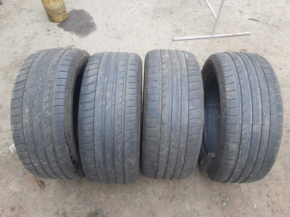 255/55 R18 Dunlop SP QuattroMaxx б/в 4мм пара