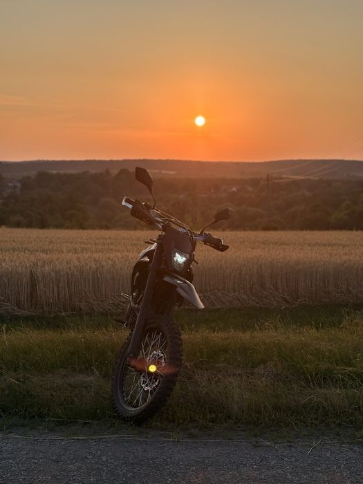 Продам кові адванс 300fr