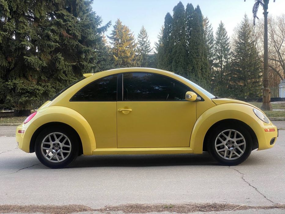 Продам Volkswagen Beetle 2010 2,5л. 150 л.с.