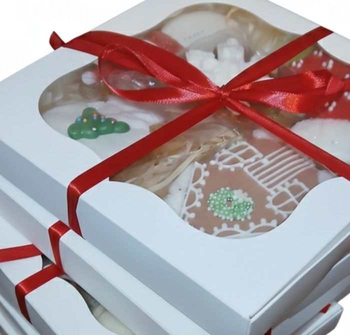 Солодке Диво: Різдвяні  Медові Пряники ручної роботи!