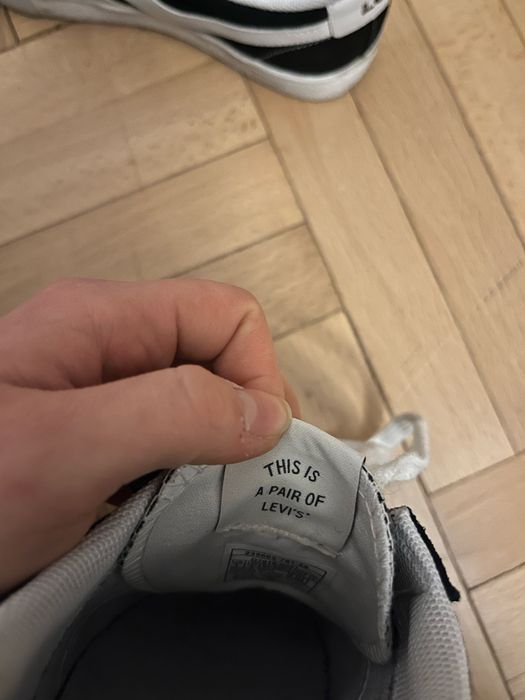 Sneakersy Levis czarne