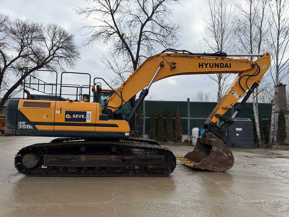 Hyundai HX 300 koparka gąsienicowa 30 ton 2017 HX300 259 tys netto