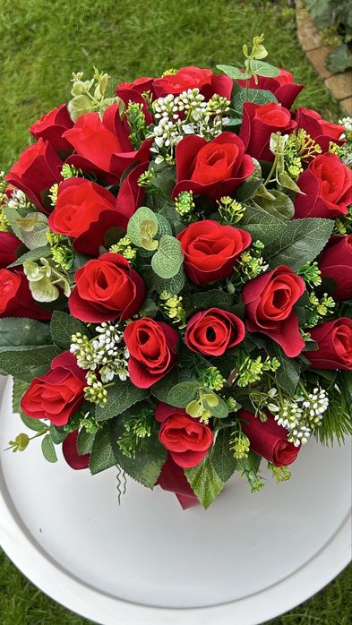 Flower box Bukiet ozdoba sztuczne kwiaty czerwone róże do domu prezent