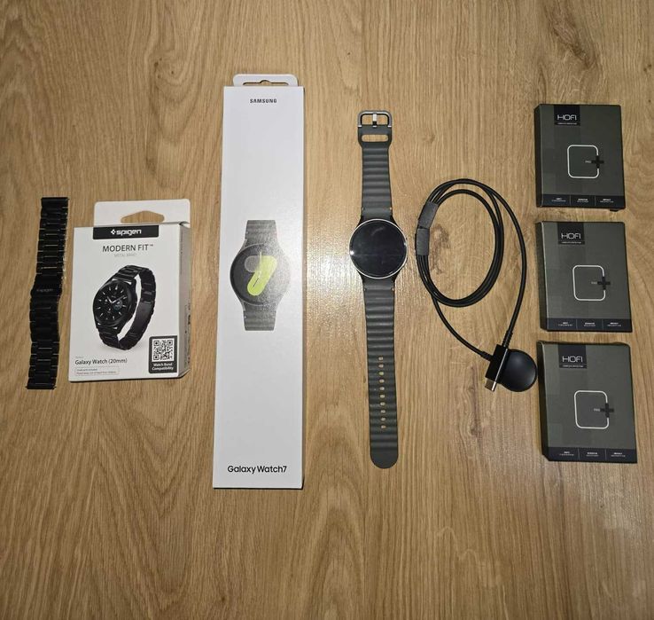 Smartwatch Galaxy Watch7 44mm, komplet + 4x szkło + spigen modern fit
