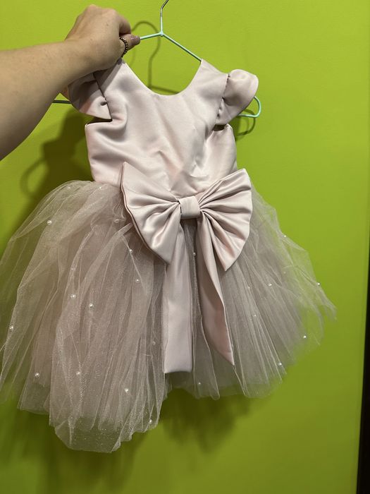 Плаття / шубка колір пудра