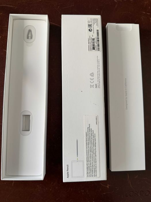 Ipad (8th Generation) WI-FI + Cellular 128 GB (cinzento sideral)