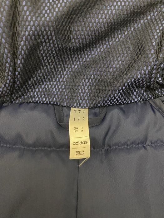 Adidas зимова куртка