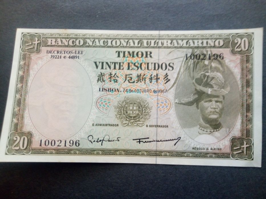 2 notas 20$ e 100$ TIMOR 1967 e 1963 belas e raras VER FOTO