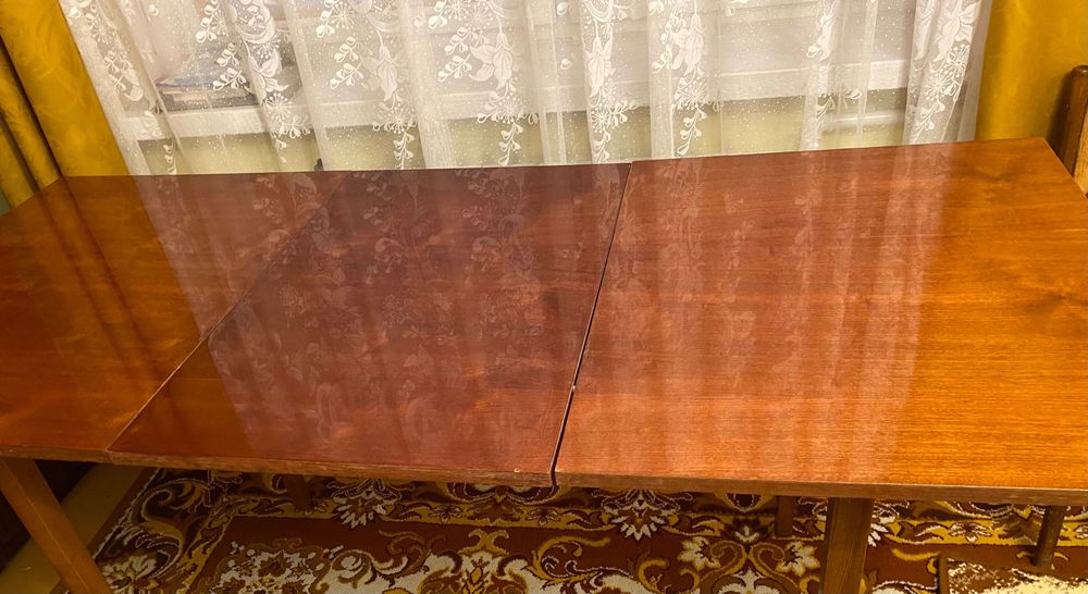 Stół z czasu PRL 170x75x75 wysoki połysk