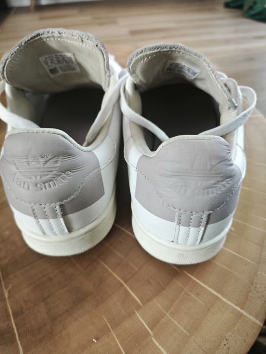 Adidas Stan Smith.