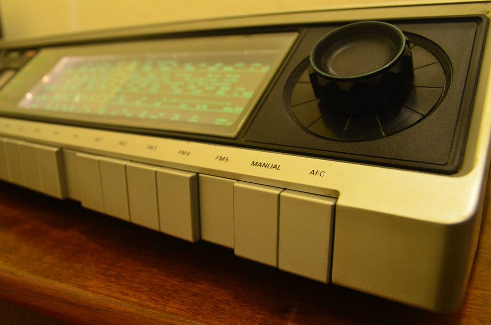 Amplificador/ Receiver Philips 742