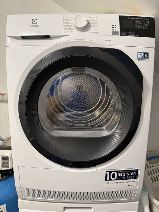 Suszarka do ubrań Electrolux Perfectcare 800 EW8H458BP