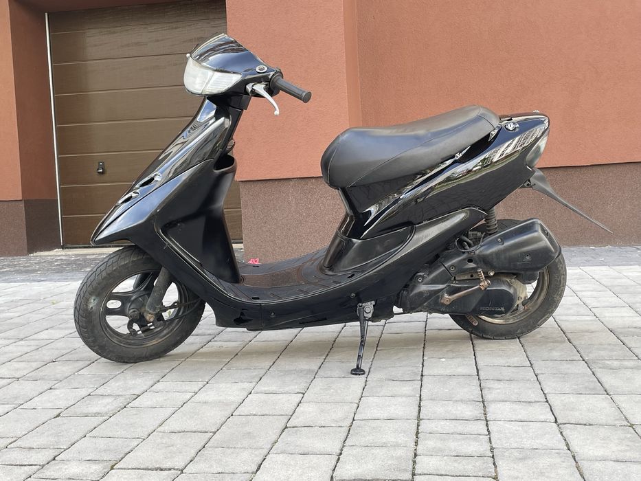 Скутер(мопед) honda dio 34