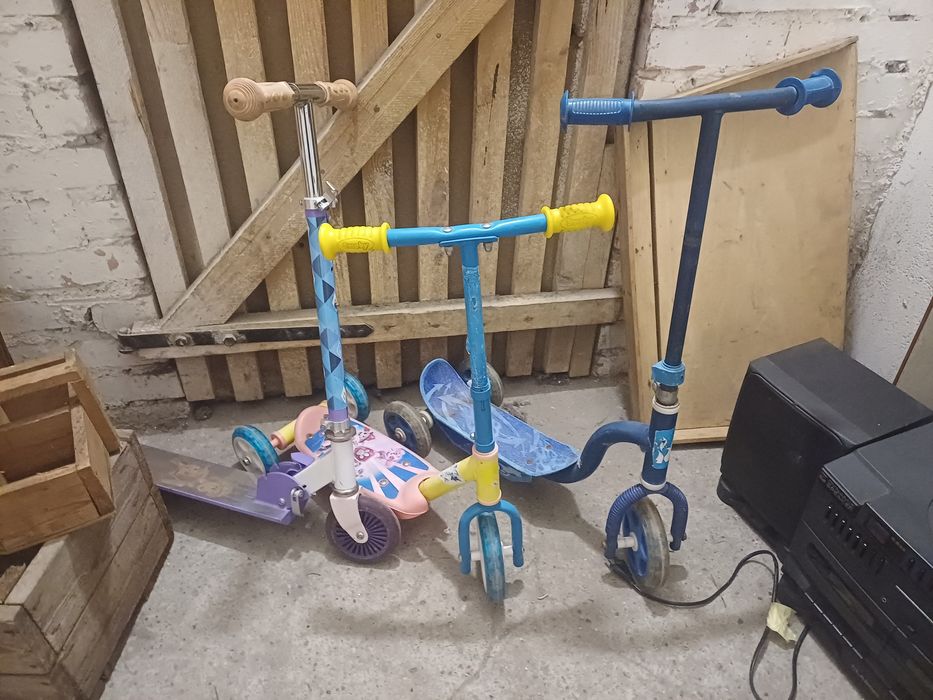 Zestaw staroci mix m.in. Wieża Classic +2x głośnik lata 90te