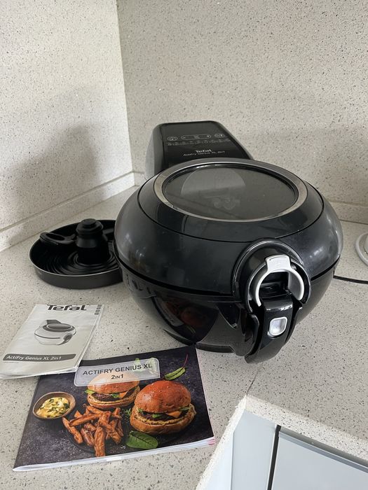 TEFAL Air Fryer Actifry Genius XL (1.7 L - Preto)