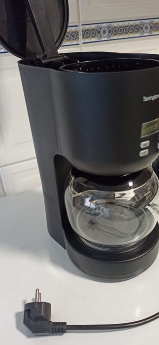 Cafeteira de filtro elétrica Tarrington House (modelo CM2213) | nova