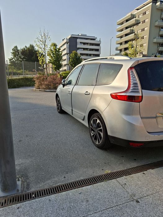 Renault Grand Scenic, em bom estado. — photo 5